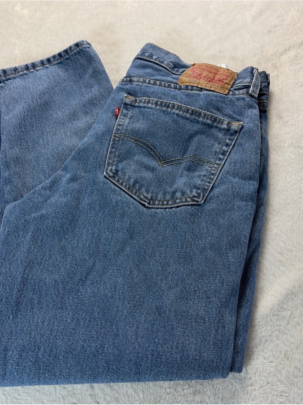 Levis 550 Relaxed Fit Jeans Men's Size 34x30 Blue Medium Wash 100% Cotton